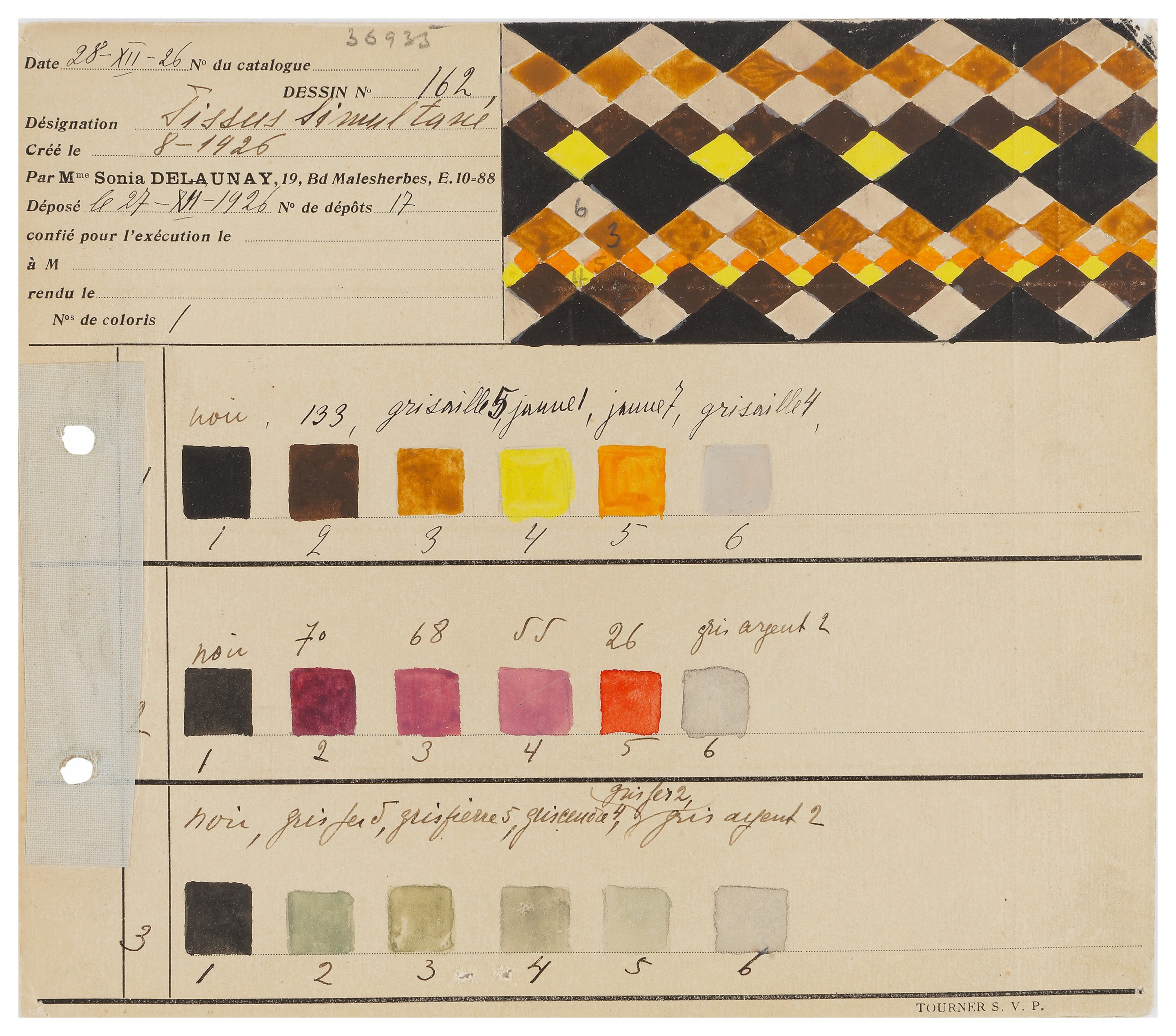 Sonia Delaunay, carte de coloris pour tissu simultané n°162, Paris, 1926. MT 36935.28. Don de Delaunay Sonia, 1974. © © Lyon, musée des Tissus et des Arts décoratifs — Sylvain Pretto