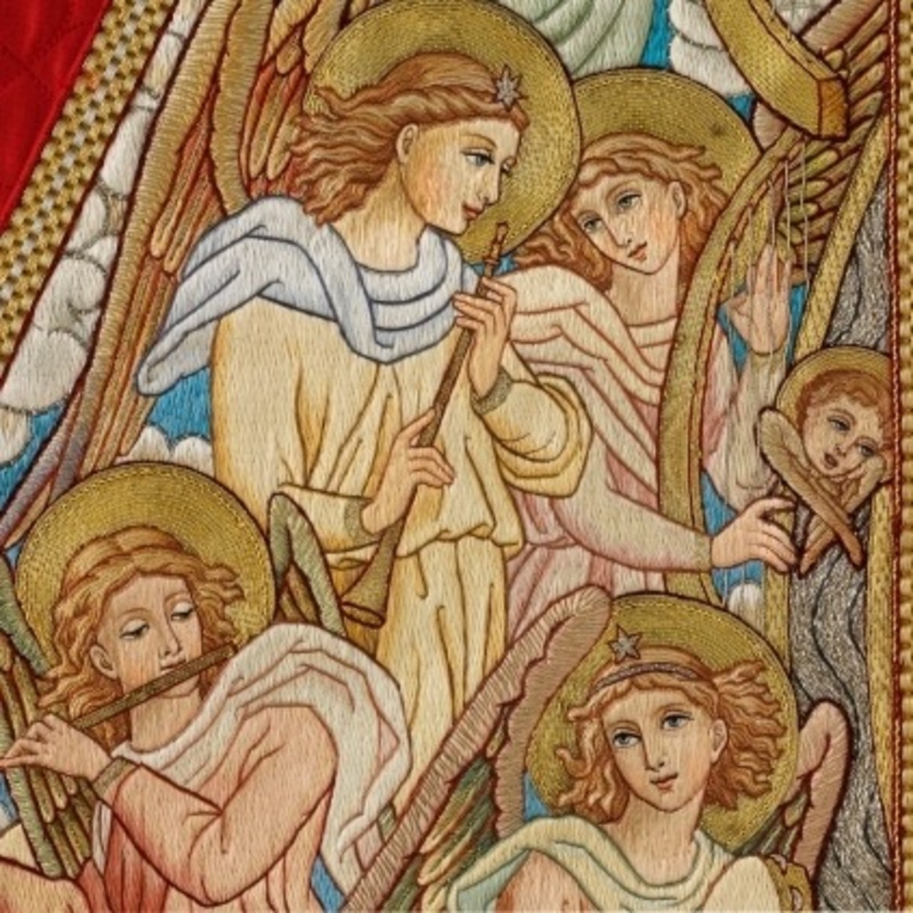 (Détails) Chasuble « française » brodée appartenant à l’ornement angélique Gaspard-André Poncet (dessinateur) Joseph-Alphonse Henry (fabricant), Marie-Anne Haug, épouse Leroudier (brodeuse) Lyon, 1894. © © Lyon, musée des Tissus — Sylvain Pretto